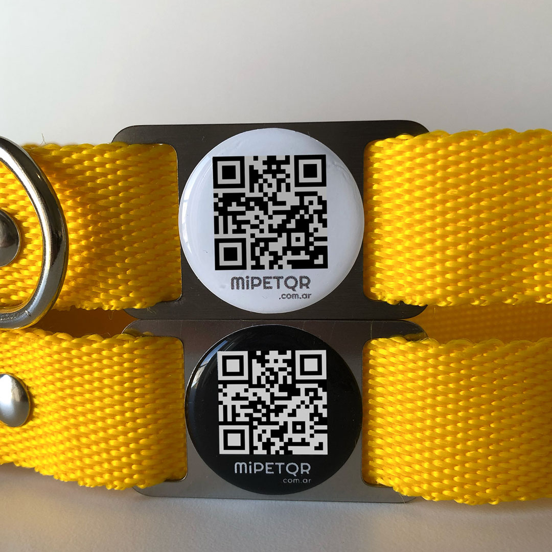 Collar Amarillo + QR - Talle M